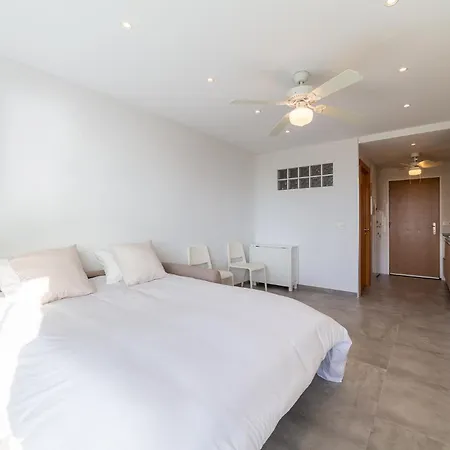 Trendy Homes Paradise Iii * Aguadulce (Almeria)